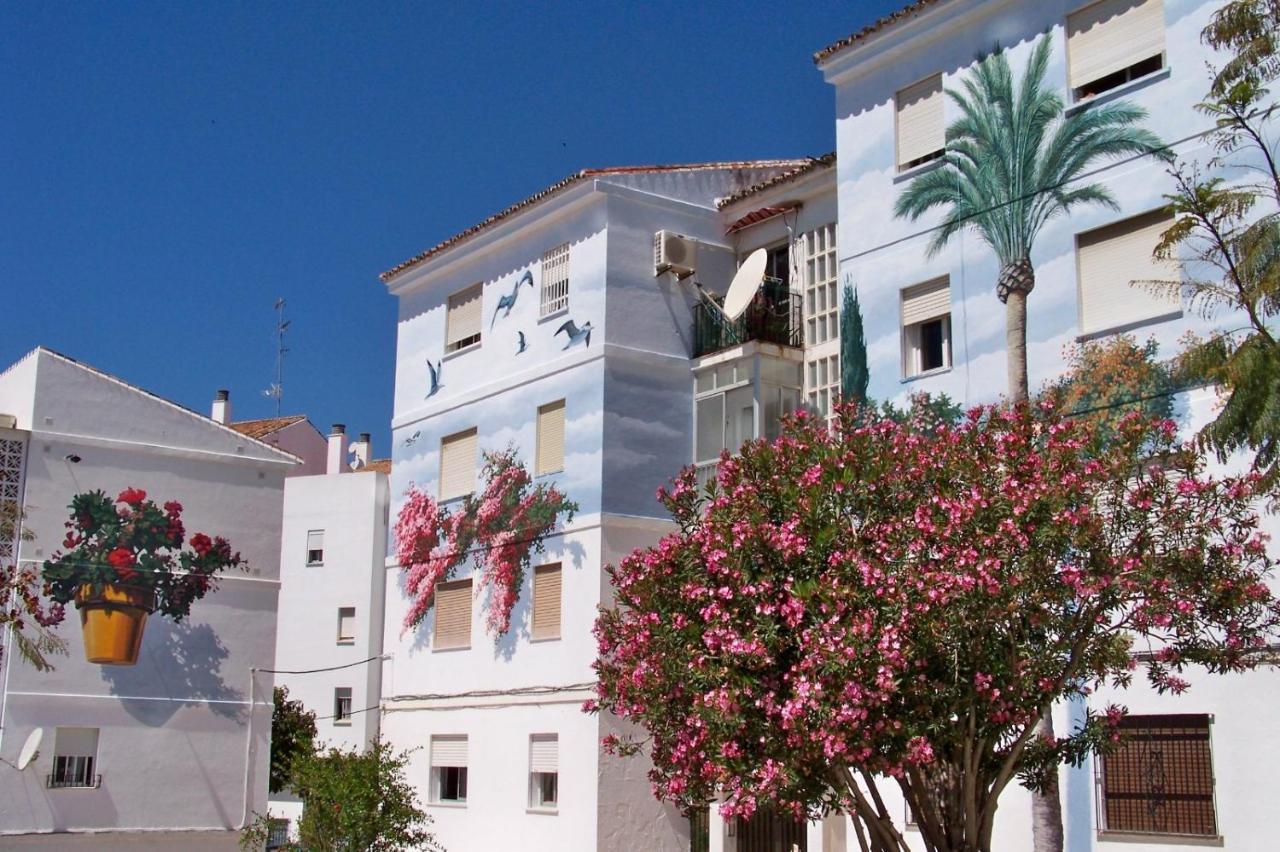 Pepe Beach Vista Al Mar Apartment Estepona Eksteriør billede